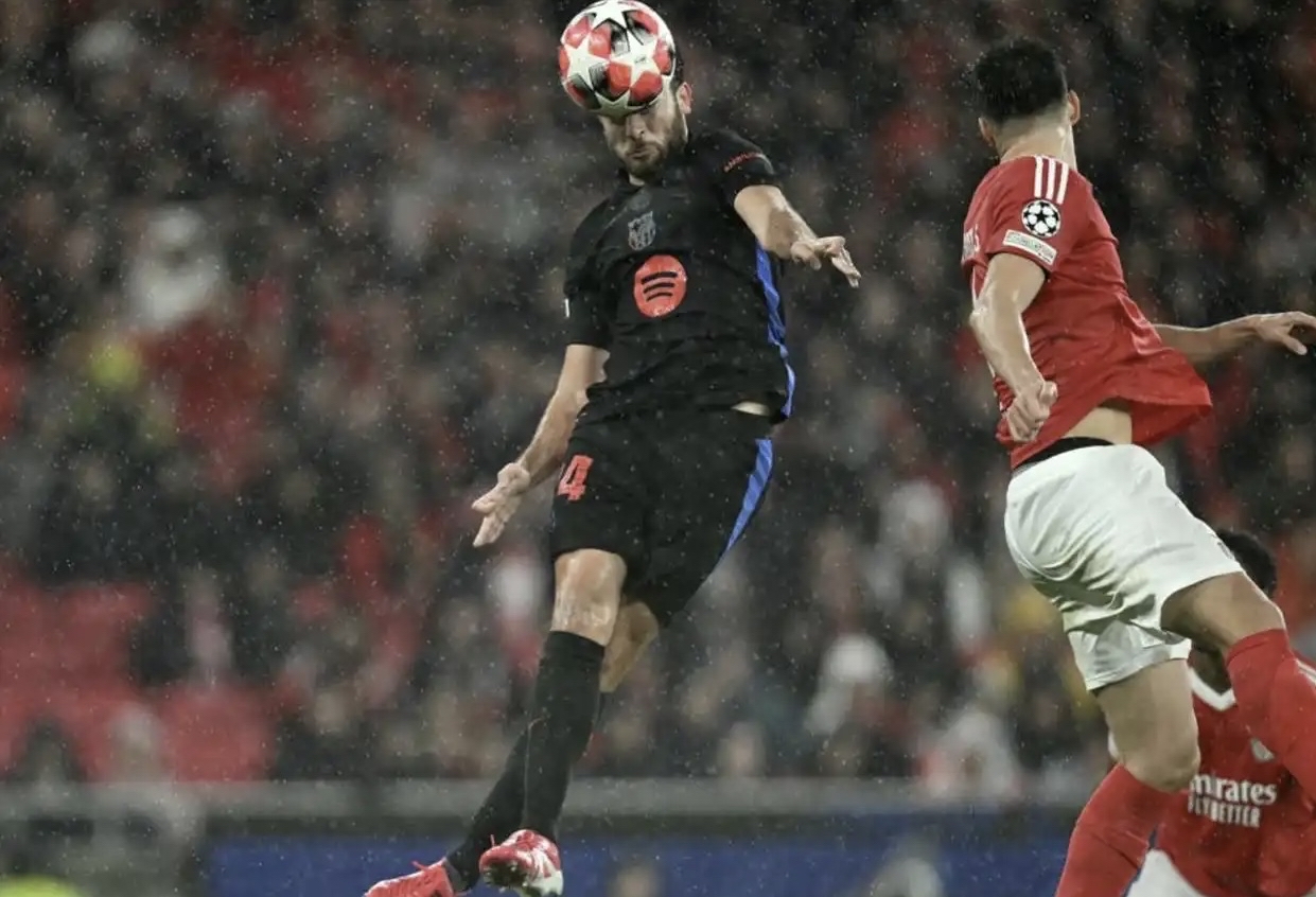 Kaiyun Sports阿扎伦卡意外战胜巴塞罗那，夺冠引爆全场！的简单介绍