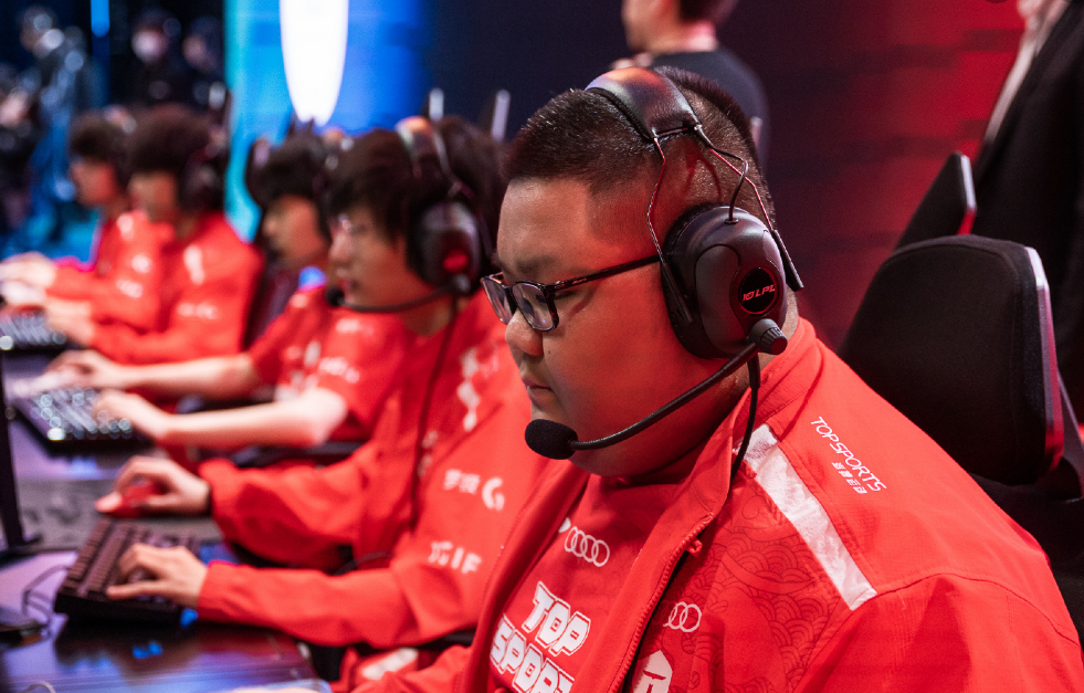 开云体育登录平台关于Scout连续二十场比赛得分超过绝杀，TES挑战极限！的信息