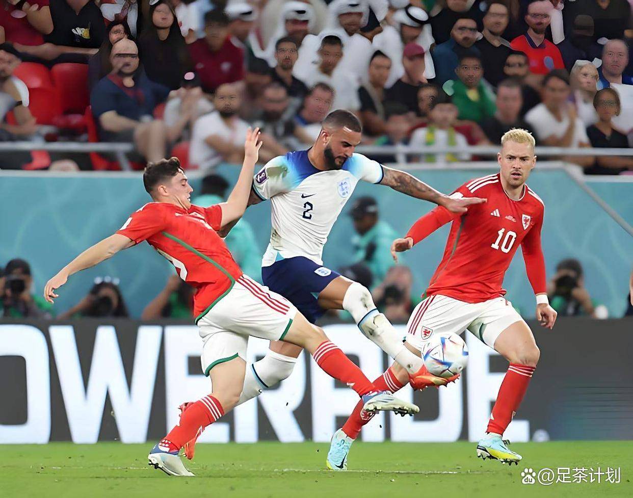 风云突变国际米兰今夜状态回暖比利亚雷亚尔迎意大利杯关键赛，凯恩在美国队比赛中出色防守看傻球迷的简单介绍